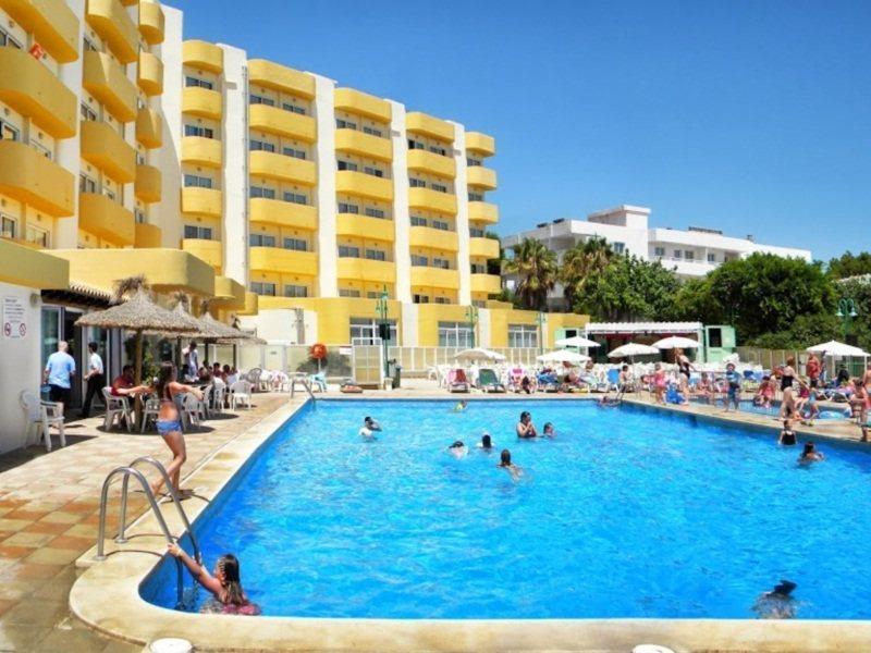 Aluasun Continental Park Hotel & Apartments Playa de Muro  Exterior photo